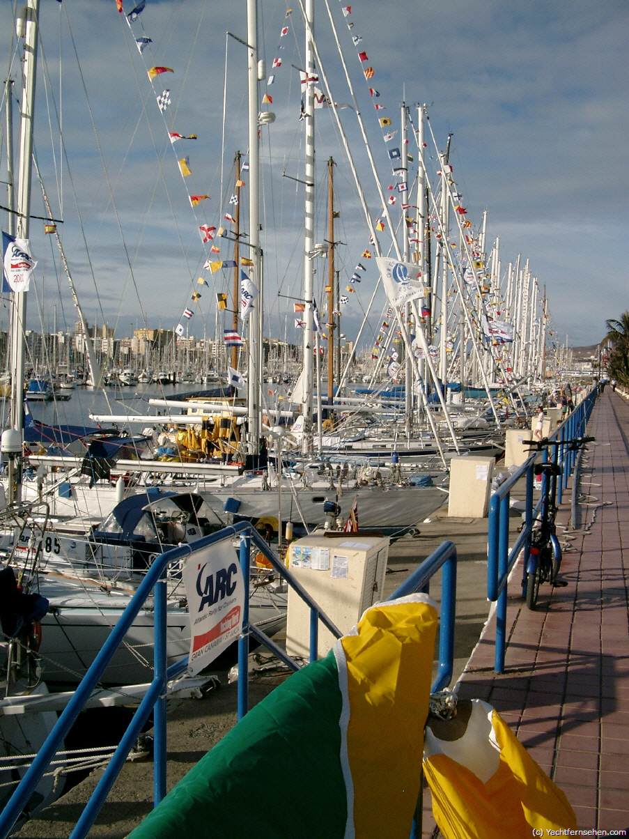 Die Yachten der Transatlantikregatta ARC (Atlantic Ralley for Cruisers) im Hafen von Las Palmas auf Gran Canaria. Foto: Yachtfernsehen.com