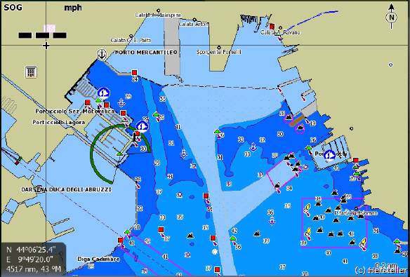 Ansteuerung von La Spezia/Ialien auf einer C-Map-Seekarte von Jeppesen für Lowrance, B&G und Simrad-Kartenplotter.