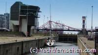 IJmuiden: Die südliche Seeschleuse ist für Sportboote vorgesehen - by Yachtfernsehen.com.