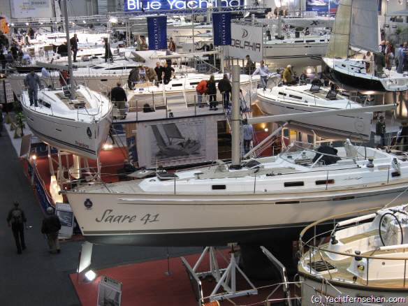 Bei der Wassersportmesse hanseboot in Hamburg werden im Herbst bereits die ersten Yacht-Premieren für die kommende Saison präsentiert.