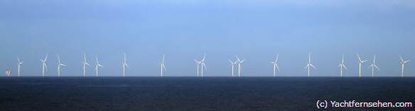 Unser Bild zeigt den Windpark Eneco Luchterduinen, 23 Kilometer westlich von Nordwijk/Zandvoort.